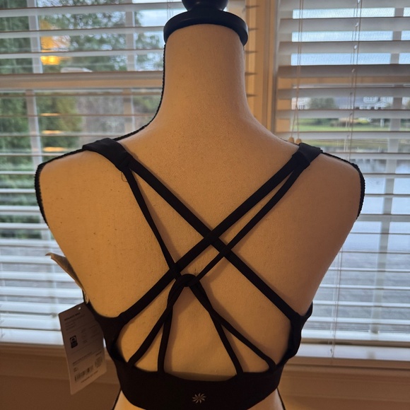 Athleta Solace Bra - Black - Large - D-DD - NWT - Picture 6 of 11